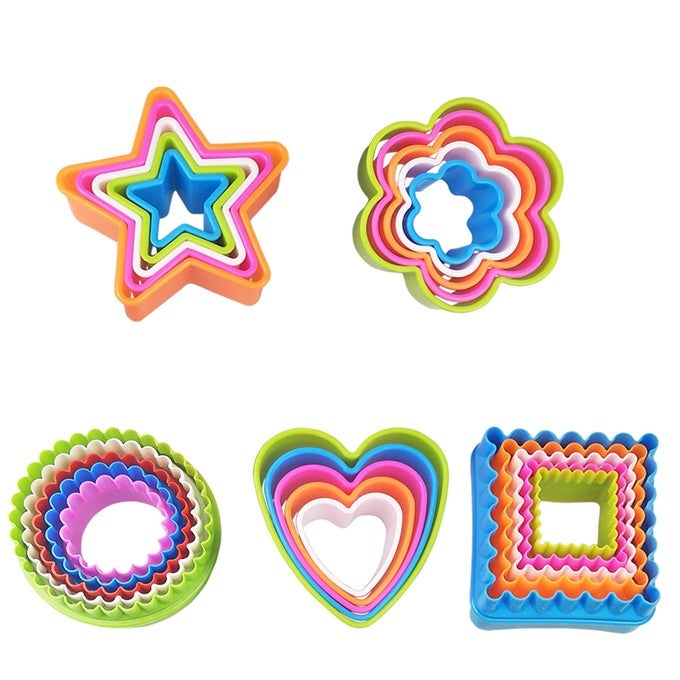 25 PCS COOKIE CUTTER SET MULTISIZE SANDWICH FONDANT CAKE FRUIT VEGETABLE SHAPES CUTTER SET