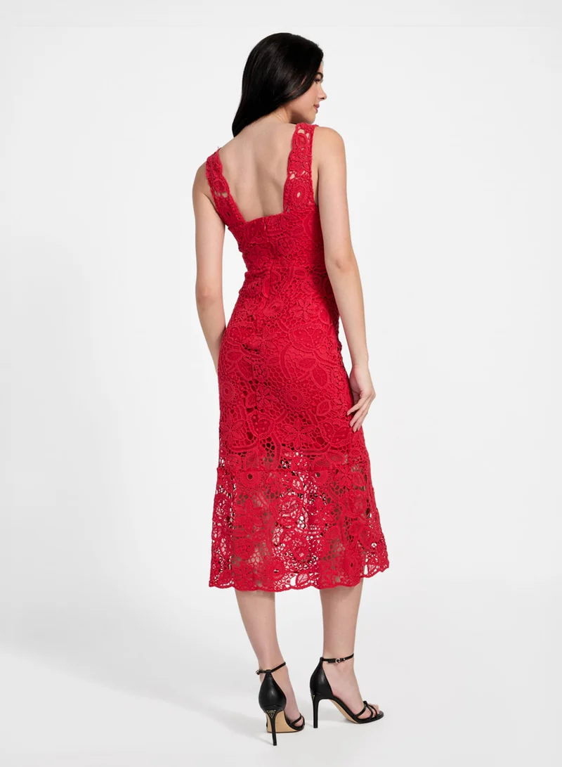 جس Sleeveless Rosalia Crochet Dress
