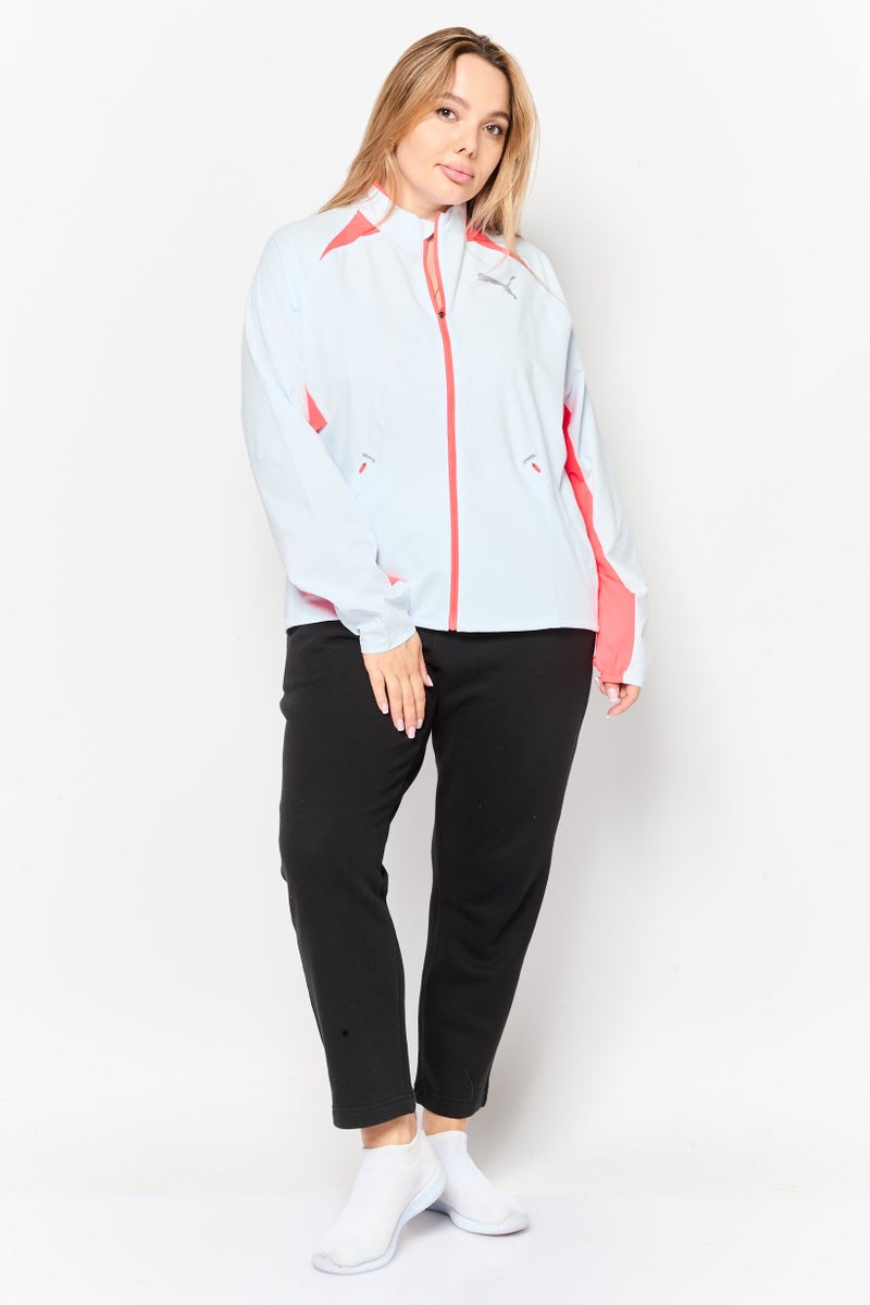 PUMA جاكيت رياضي نسائي بأكمام طويلة مناسب للجري، أزرق فاتح - Image 2