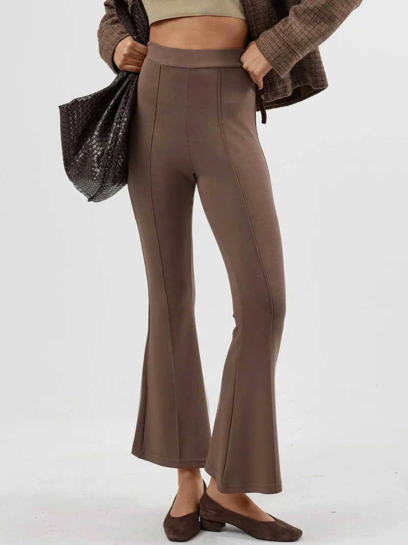 هيكاب بنطلون مودال بلمسة واسعة من مجموعة بيرسان