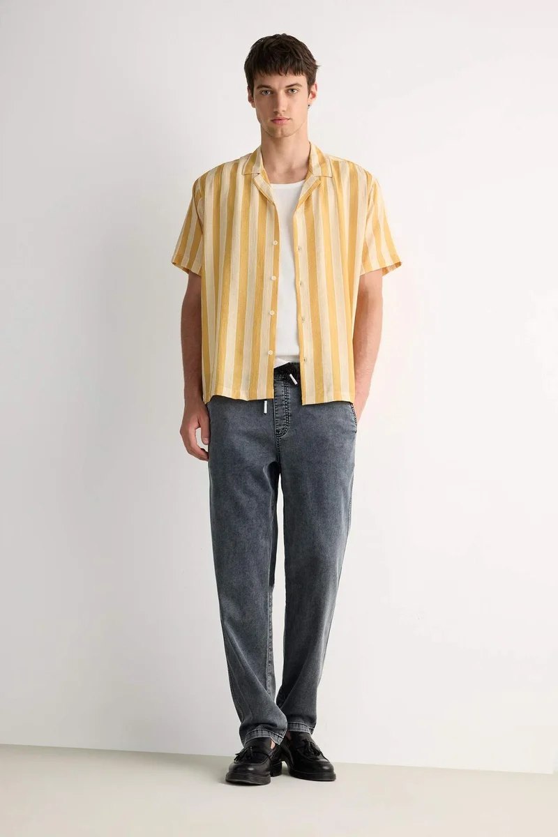 ديفاكتو Elastic Waist Wide Leg Jeans