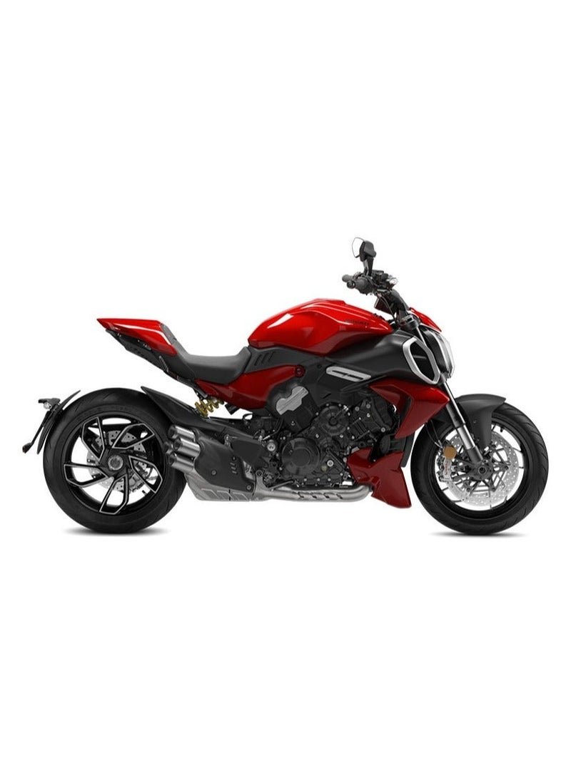 Ducati DIAVEL V4 - Ducati Red 2025 (Pick up from showroom only) - Image 3