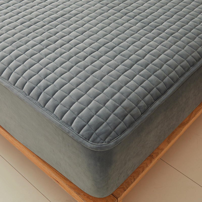 LweiPsqLin Quilted Flannel Fitted Sheets,Soft Flannel Fleece Mattress Top- Suitable for Fall and Winter,Fitted Deep Pocket Up to 15''. (Gray, Queen) - Image 5