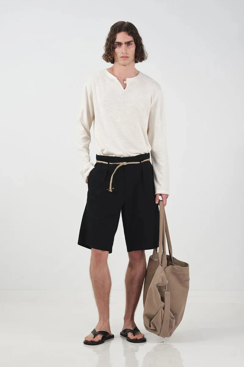 Giesto Black GIESTO Mid Waist Relaxed Fit Belted Poplin Shorts for Men | Best Price UAE