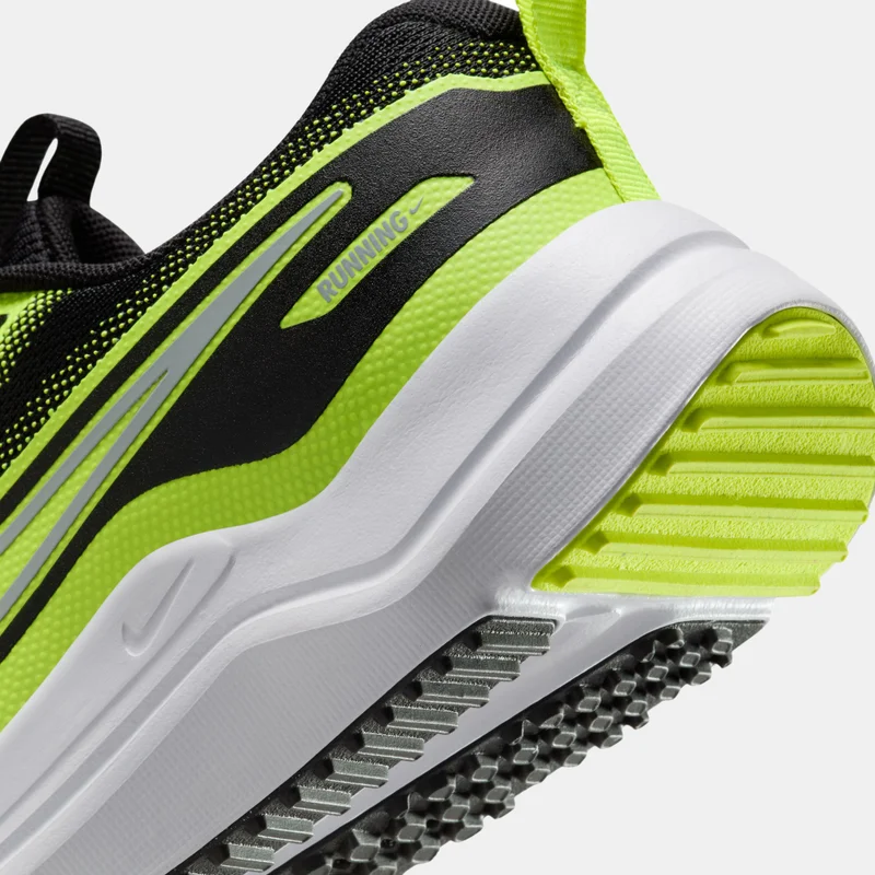 Nike Kids' Cosmic Road Running Shoes