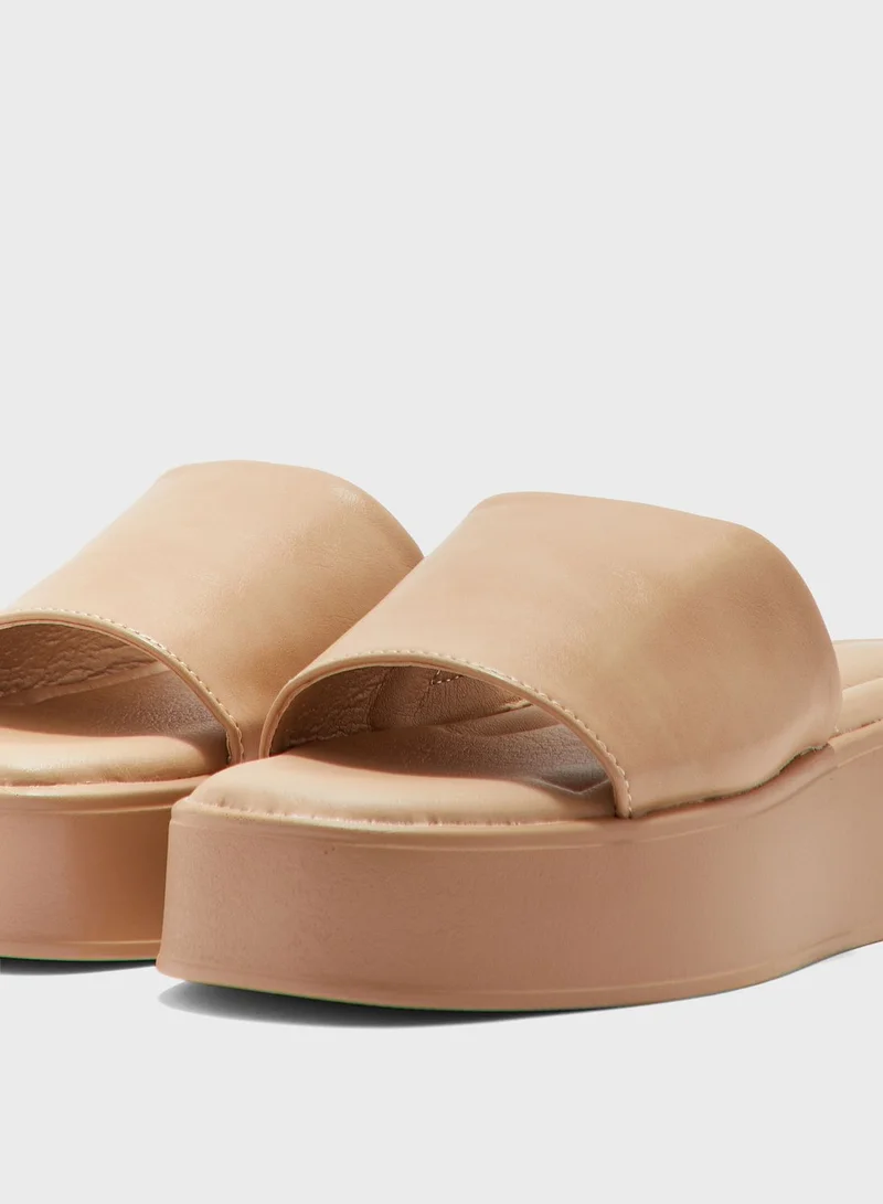 Truffle Chunky Slider Flat Sandal