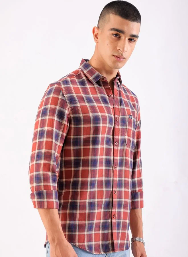 ذا انديان كراج كو Men Slim Fit Checkered Full Sleeves Cutaway Collar Casual Shirt