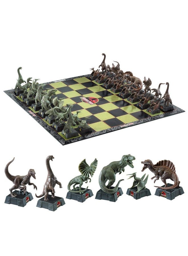 The Noble Collection Jurassic Park Chess Set - Image 1