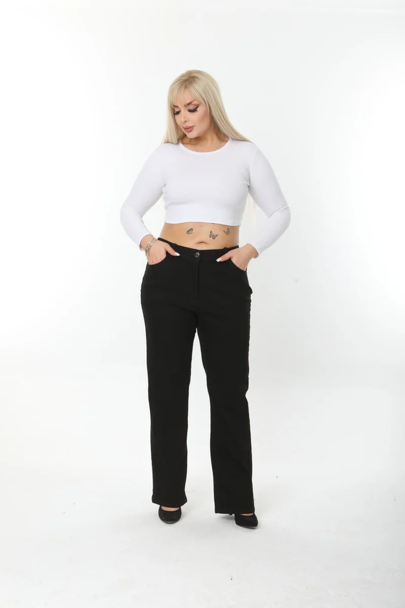 ايرا ليزا Straight Leg Relaxed Fit Lycra Women's Black Plus Size Jeans