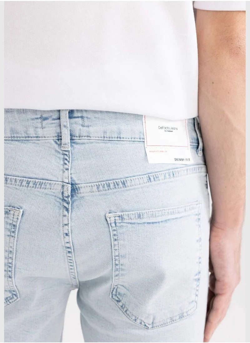 ديفاكتو Man Skinny Fit Denim Bermuda