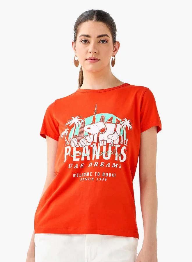 اس بي كاركترز تيشيرت بطباعة يوم العلم الإماراتي من بيナتس قطن