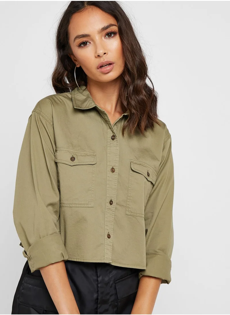 FOREVER 21 Button Down Cropped Shirt
