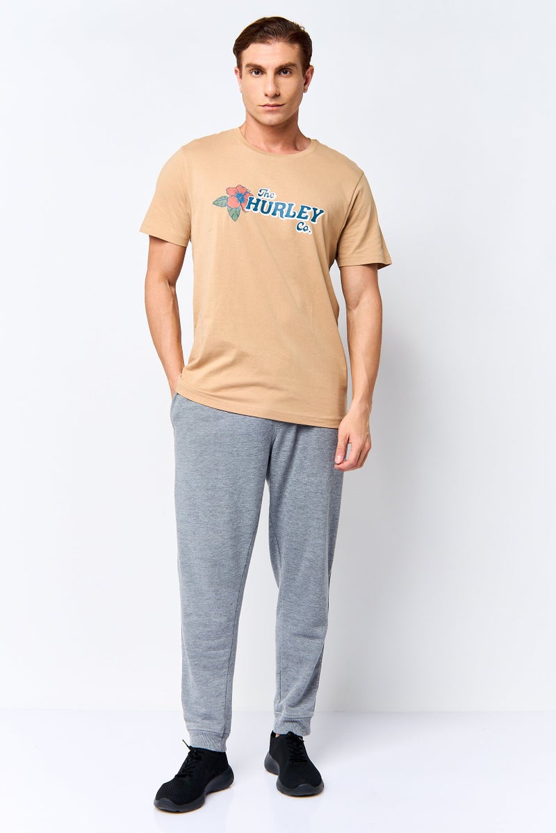 Hurley تي شيرت رياضي للرجال بقصة ضيقة وأكمام قصيرة للأنشطة الخارجية، بني - Image 2