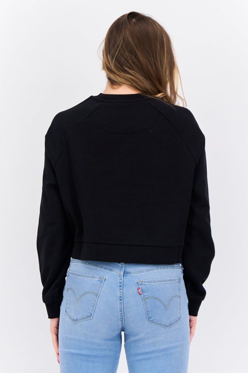 Lyle & Scott سويت شيرت قصير بأكمام طويلة للنساء بياقة دائرية، أسود - Image 3