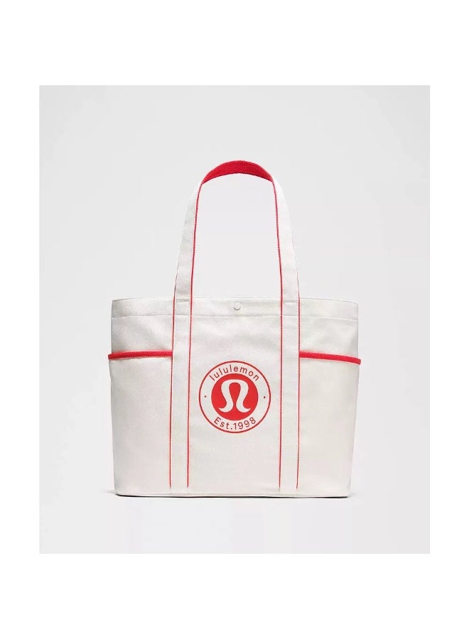 لولوليمون حقيبة قماشية من لولو بسعة 20 لتر، حقيبة تنس، يوغا وصالة رياضية، حقيبة رياضية متعددة الاستخدامات، حقيبة شاطئ عصرية - Image 1