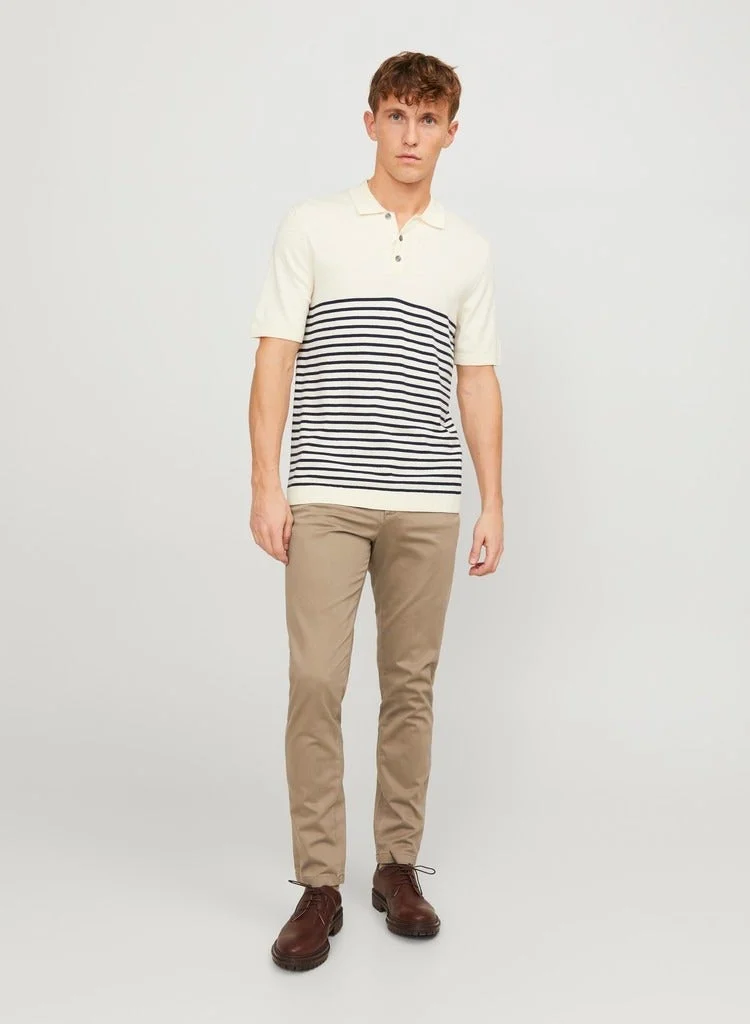 JACK & JONES Solid Slim Fit Chinos