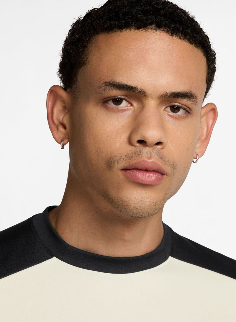 Nike Dri-Fit Academy T-Shirt  - Image 3