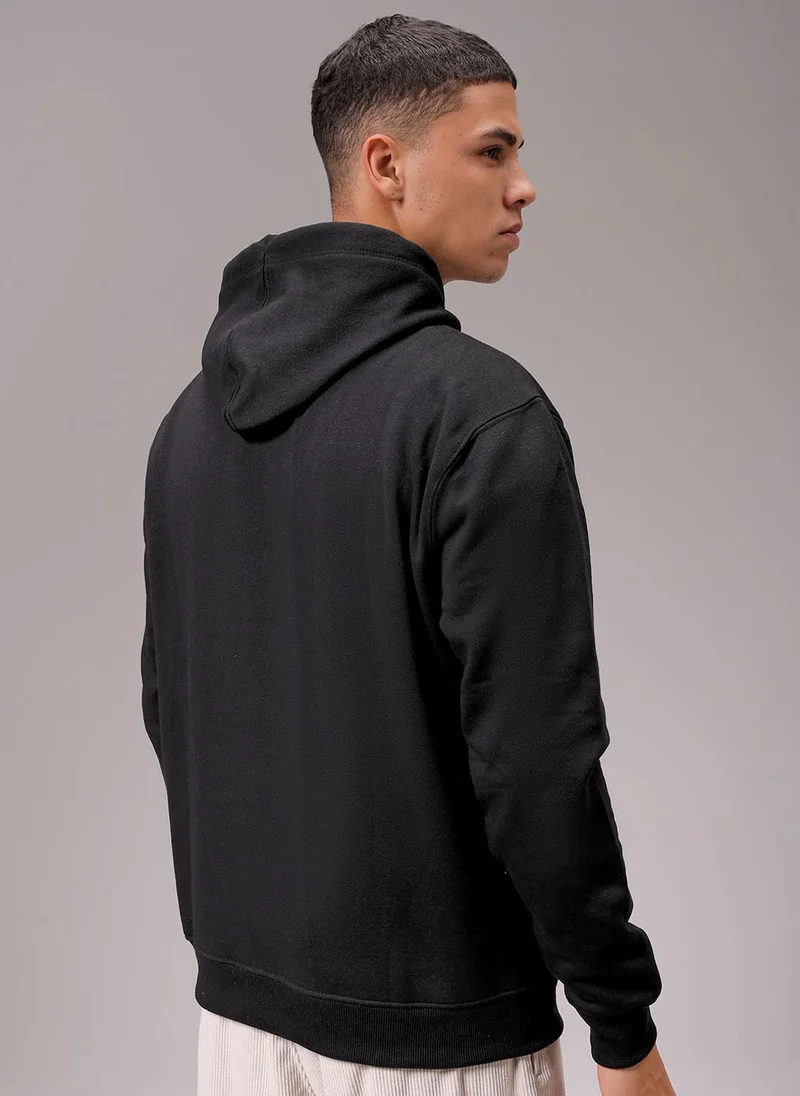 ذا انديان كراج كو Men Regular Fit Solid Overhead Hooded Sweatshirt