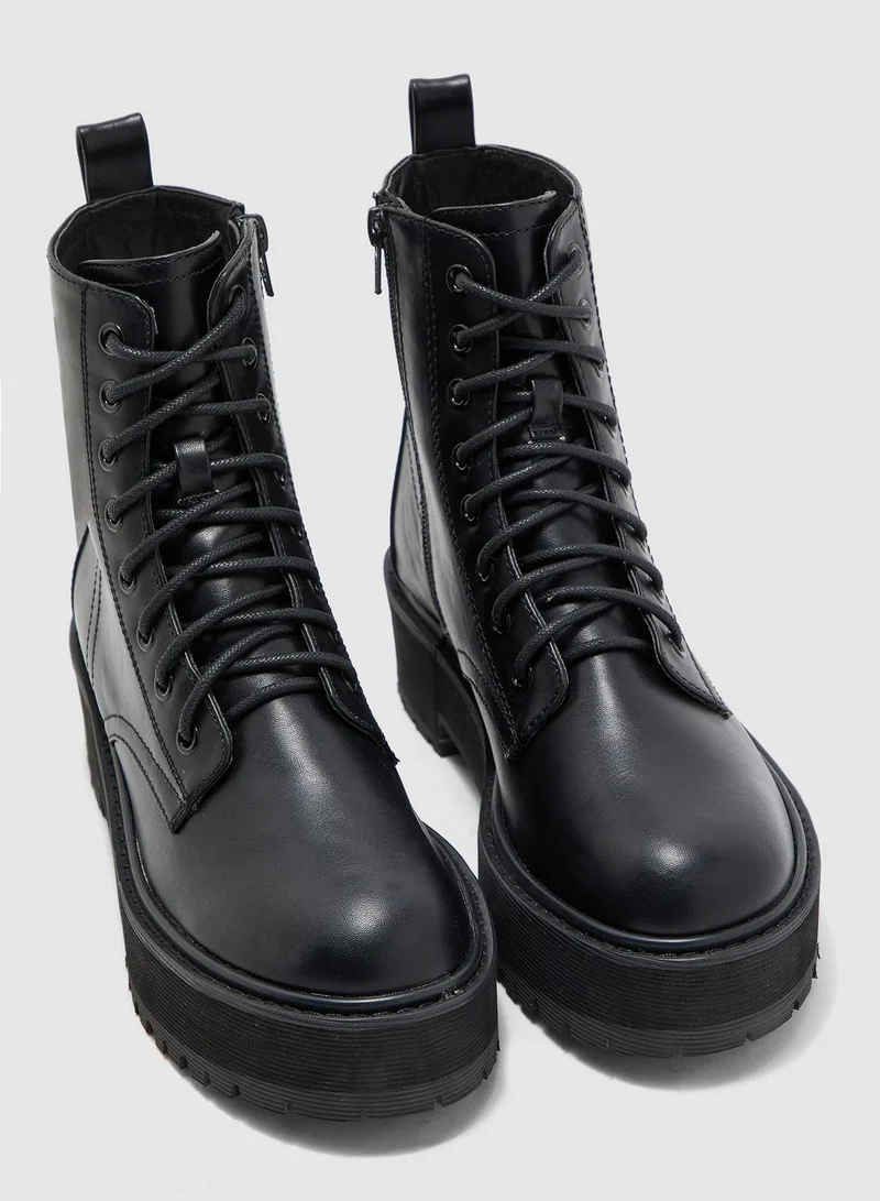 TOPSHOP Oslo Chunky Lace Up Boot