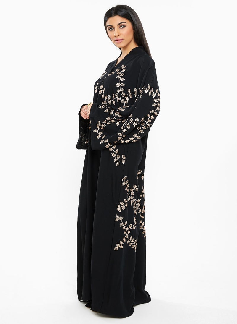NUKHBAA Casual abaya with cream leafy crochet embroidery detail-SB182A - Image 3