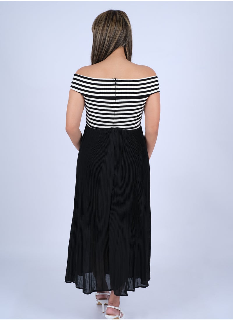 ONLY - Women’s Maxi-length Stripes Off Shoulder Dress in Black - Image 1