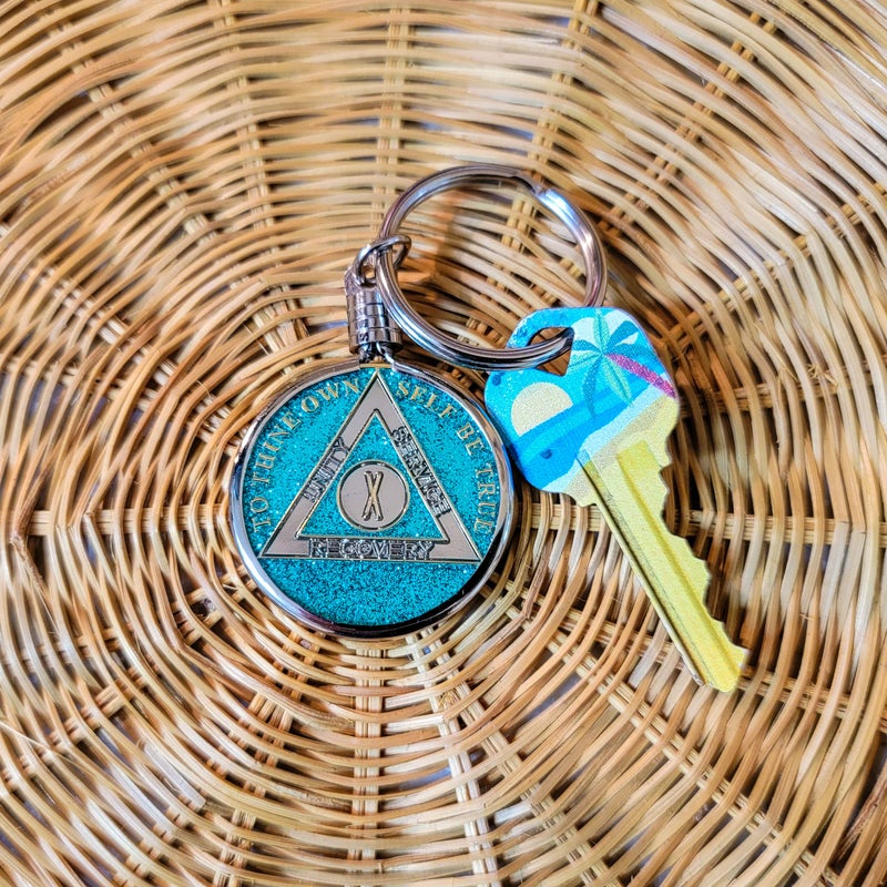 The Token Shop Token Shop AA Coin Holder Keychain for 34 mm x 2 mm Triplate Sobriety Chip Recovery Medallions, Alcoholics Anonymous Tokens, NA Coins, 2-Sided Display Key Ring, Sober Gifts for Men and Women (Silver) - Image 2