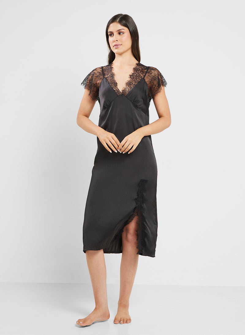 ELLA Nightdress With Lace Trim  - Image 1