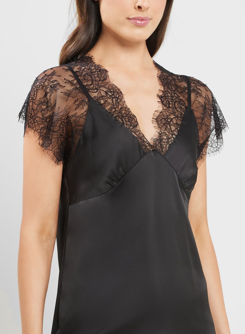 ELLA Nightdress With Lace Trim  - Image 3