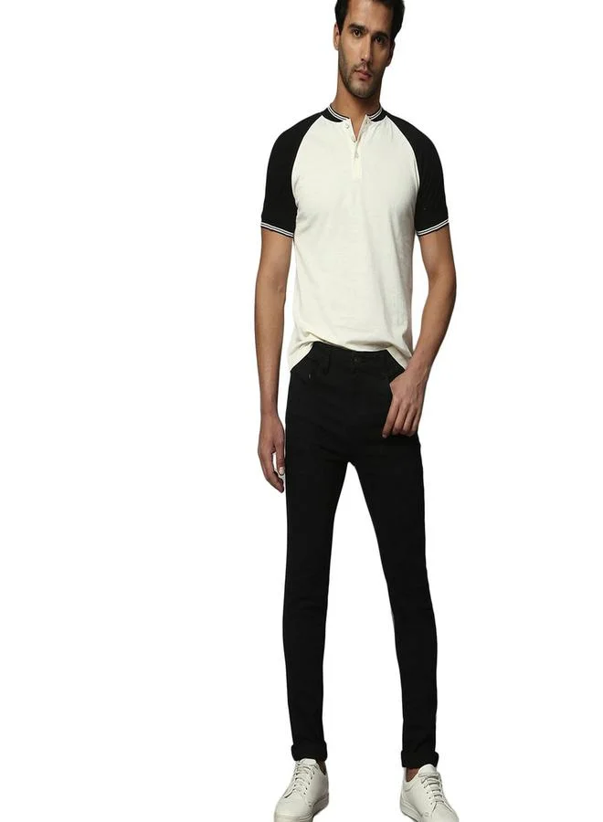 Dennis Lingo Slim Fit Full Length Jeans by Styli