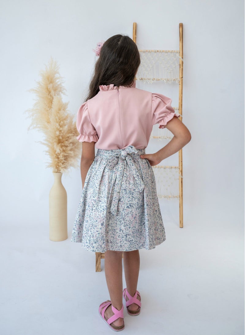 لالينا طقم بلوزة وردية وتنورة زهرية للبنات من مجموعة ربيع الأناقة - Image 5