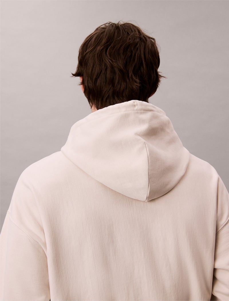 كالفن كلاين جينز هودي بشعار - Image 3