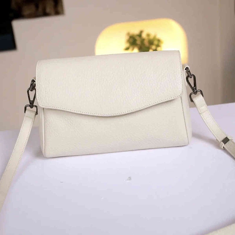 Live Selling Middle-Aged Women'S Bag Simple All-Match Soft Leather One-Shoulder Underarm Bag Portable Crossbody Bag - Image 1