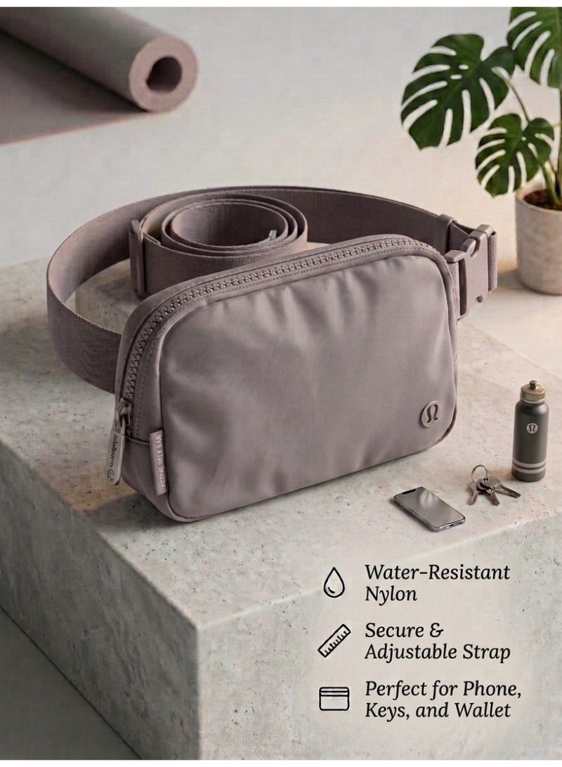 لولوليمون Lululemon في كل مكان حزام حقيبة مقاومة للماء نايلون فاني حزمة ، حزام قابل للتعديل crossbody حقيبة الخصر للسفر الرياضي الاستخدام اليومي - Image 1