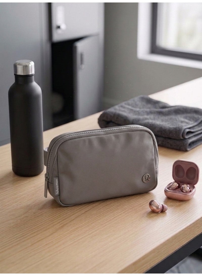 لولوليمون Lululemon في كل مكان حزام حقيبة مقاومة للماء نايلون فاني حزمة ، حزام قابل للتعديل crossbody حقيبة الخصر للسفر الرياضي الاستخدام اليومي - Image 2
