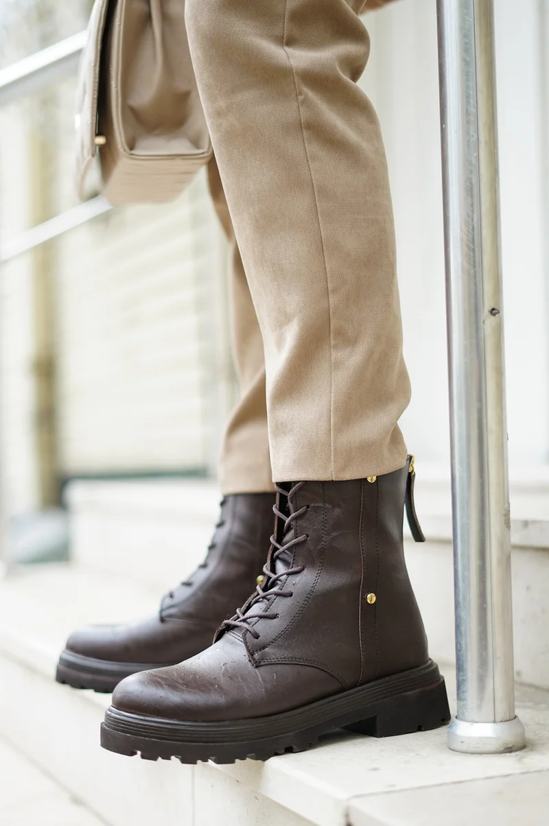 MARJIN Women's Back Zippered Stud Detailed Thick Sole Combat Boots Likesta