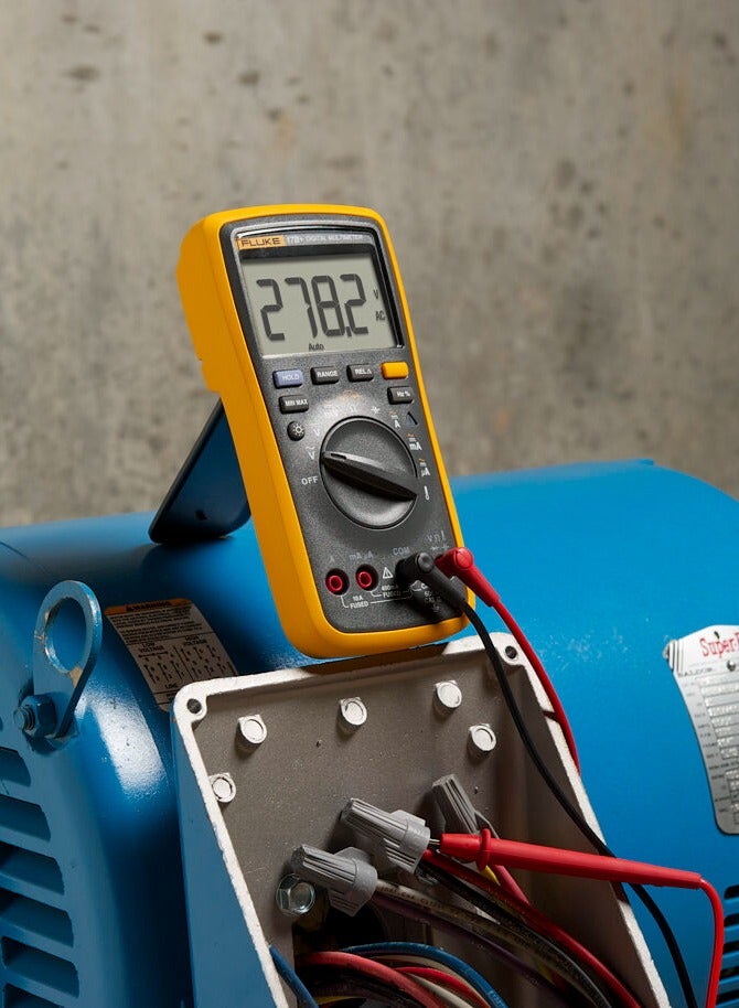 فلوك متر رقمي متعدد القياسات مع قياس درجة الحرارة والتردد من فلوك - Image 2