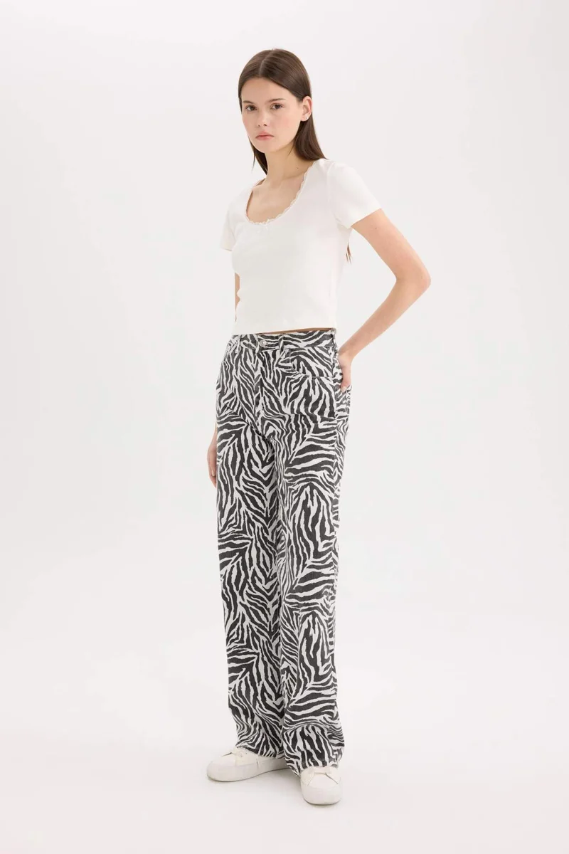 DeFacto Straight Fit Zebra Desenli Gabardine Trousers