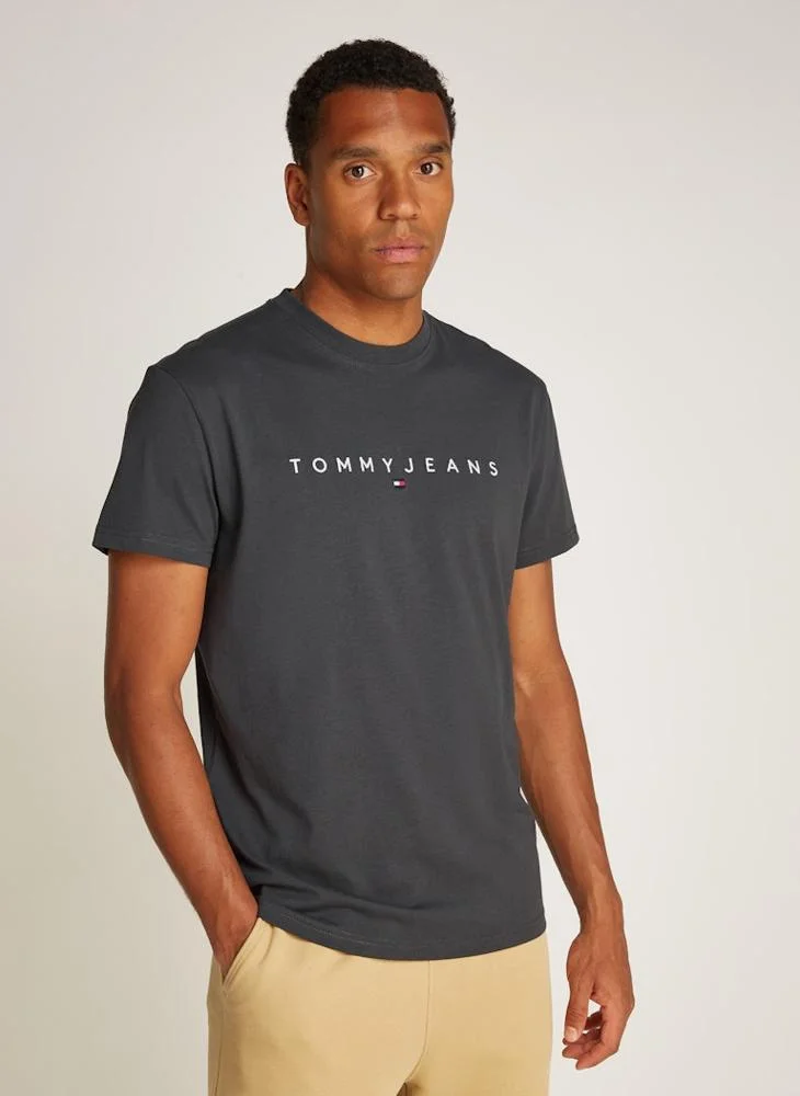 TOMMY JEANS Logo Print Crew Neck T-Shirt