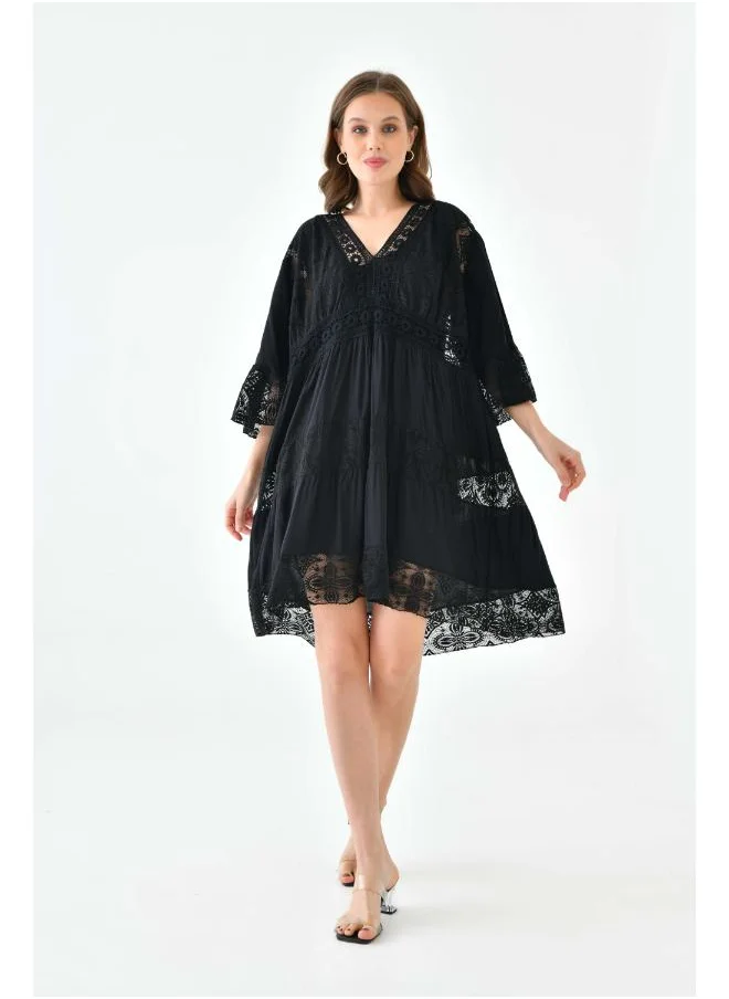 Hoxton Gal Lace Detail V-Neck Mini Dress with 3/4 Sleeves in Black