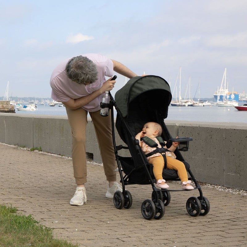 Ingenuity - 3Dlite Convenience Stroller, Lightweight & Foldable, Green, Ages 6–60 Months - Black/Green - Image 5