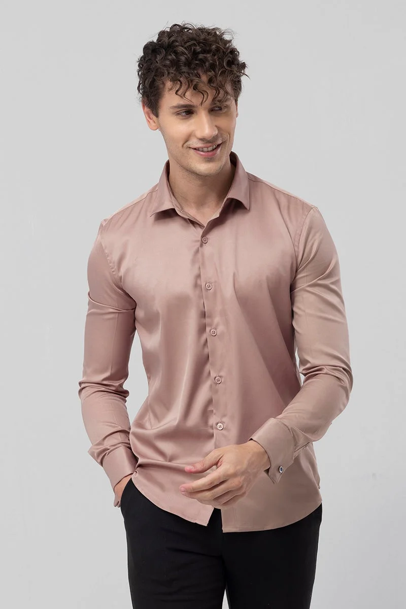 سنيتش قميص خوخي بأساور مزدوجة