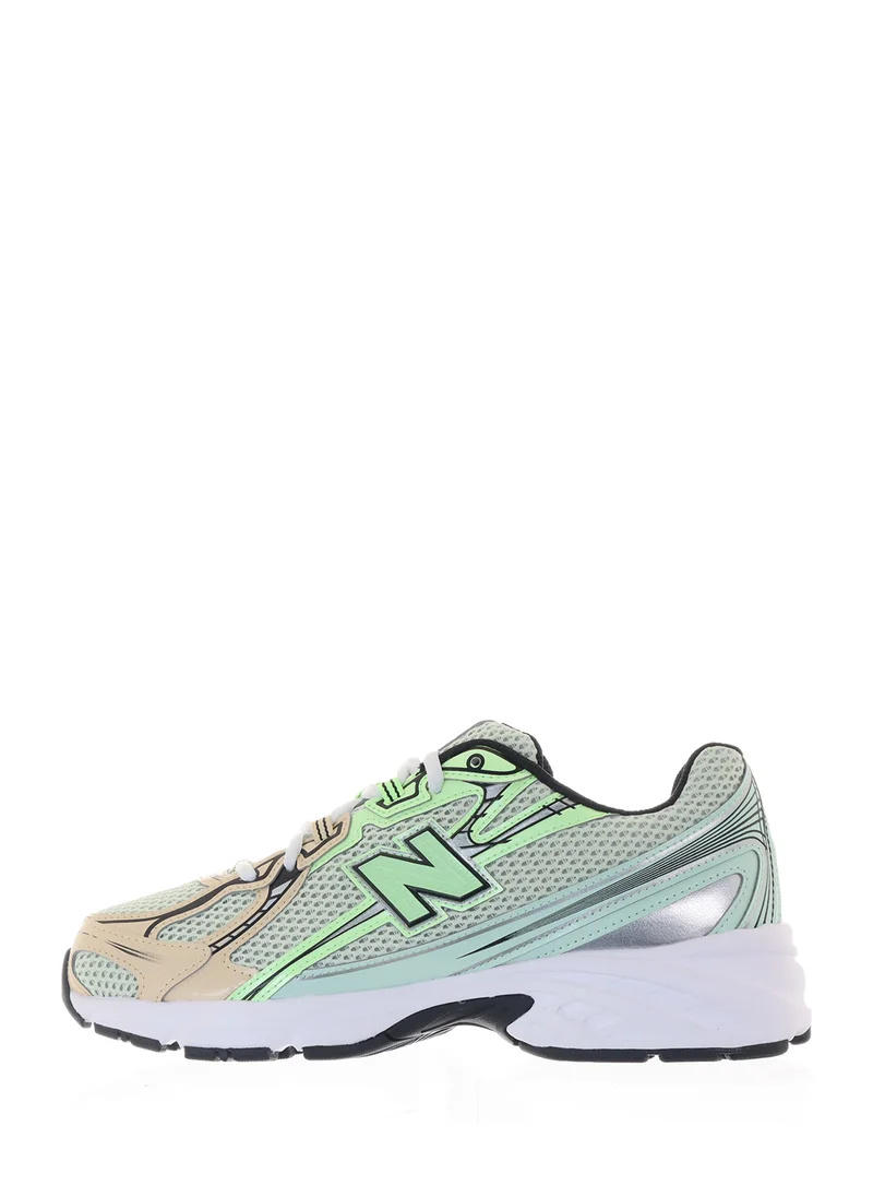 New Balance 740