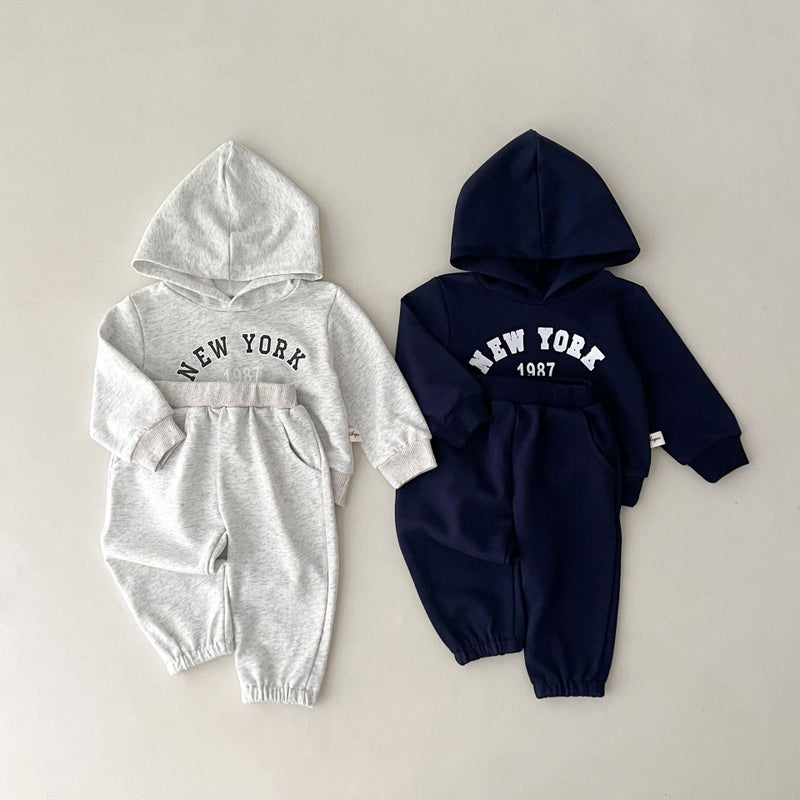 Children's Clothing Spring 2025 New Product Set Boys and Girls Cotton Hooded Sweatshirt Pants Printed Sports Two-Piece Set - Image 4