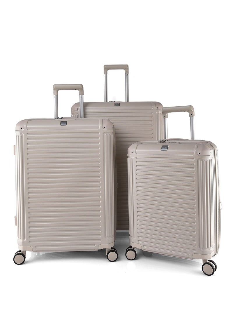 MAGELLAN Travel bags set of 3 pieces from Magellan, Hard 28-24- 20- inch, light weight, 4 wheel  - Image 1