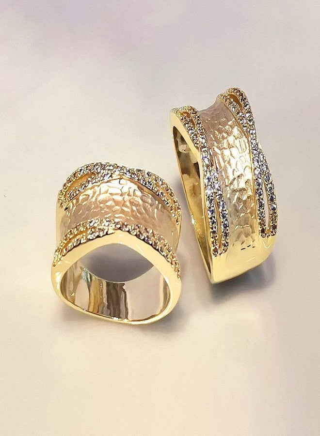 LAVINA Unique CZ Faux Diamond Matte Finish Hammered Band Ring For Proms, Holiday, Birthday (Gold, 7) - Image 3