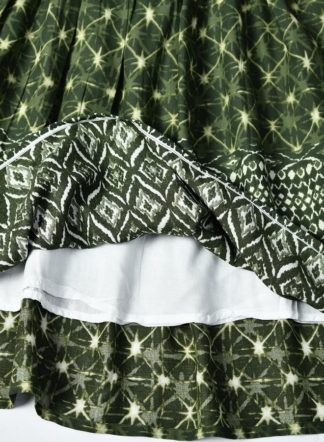 بيلا مودا فستان قطن بطبعات شاملة من بيلا مودا مع أكمام ثلاثة أرباع وزينة دانتيل - Image 4