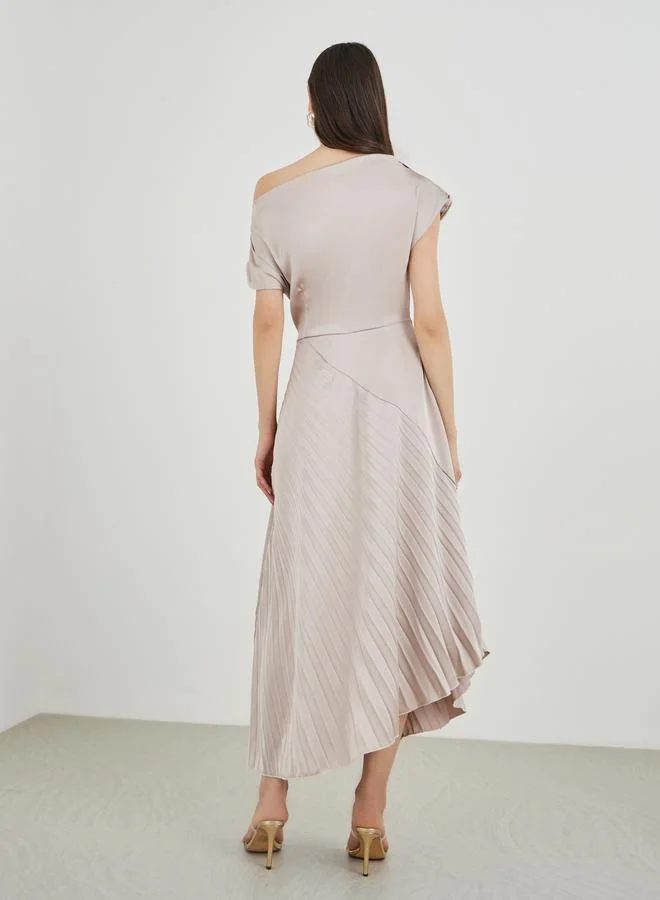 Take Two Take Two Solid Asymmetric Neck Pleated Midi Dress