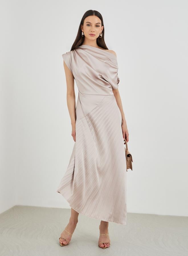 تايك تو فستان ميدي بياقة غير متماثلة مطوي من تايك تو - Image 2