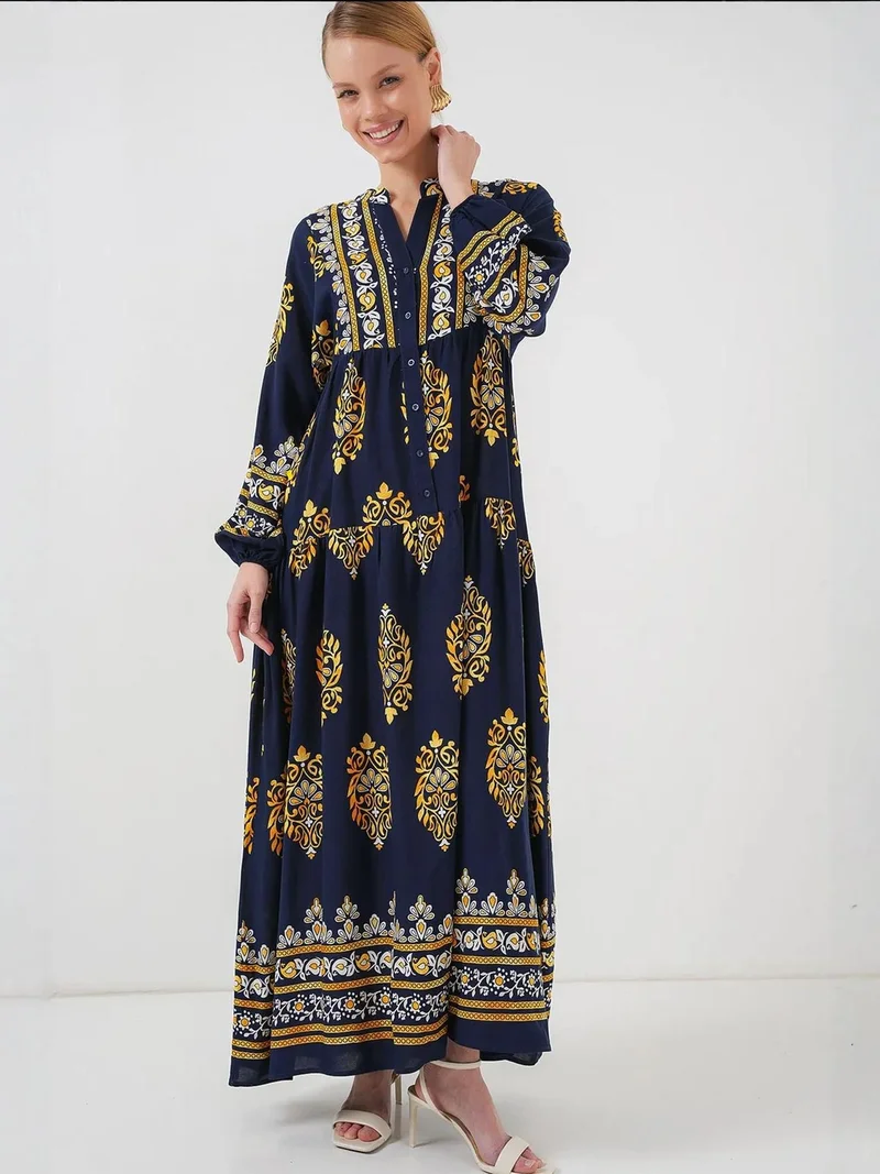 بيغ دارت فستان ماكسي مطبوع بياقة على شكل حرف  وأزرار