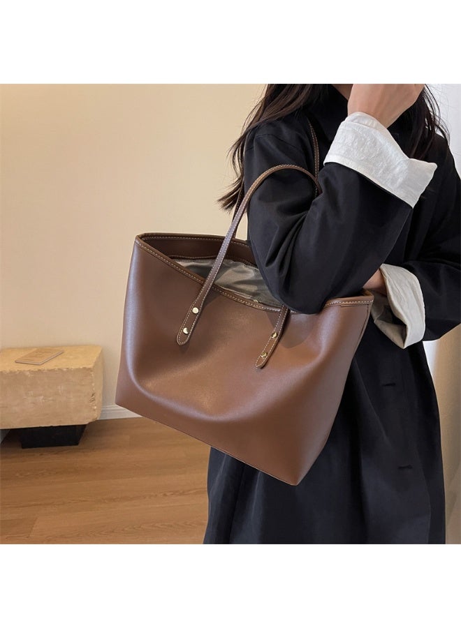 حقيبة يد بنية اللون للنساء، حقيبة كتف كبيرة السعة، حقيبة يد متعددة الوظائف للتنقل - Image 1